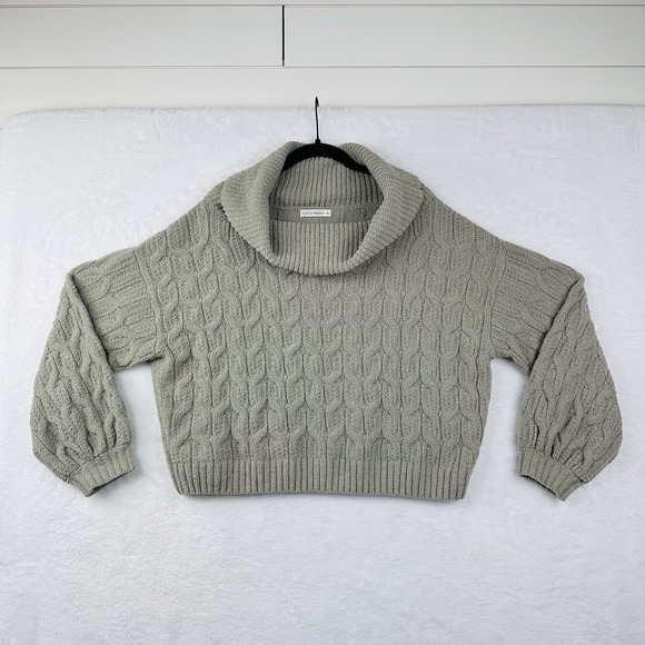 moon & madison Sweaters - Moon And Madison Womens Sweater M Sage‎ Green Chenille Cowl Neck  Cable Knit EUC